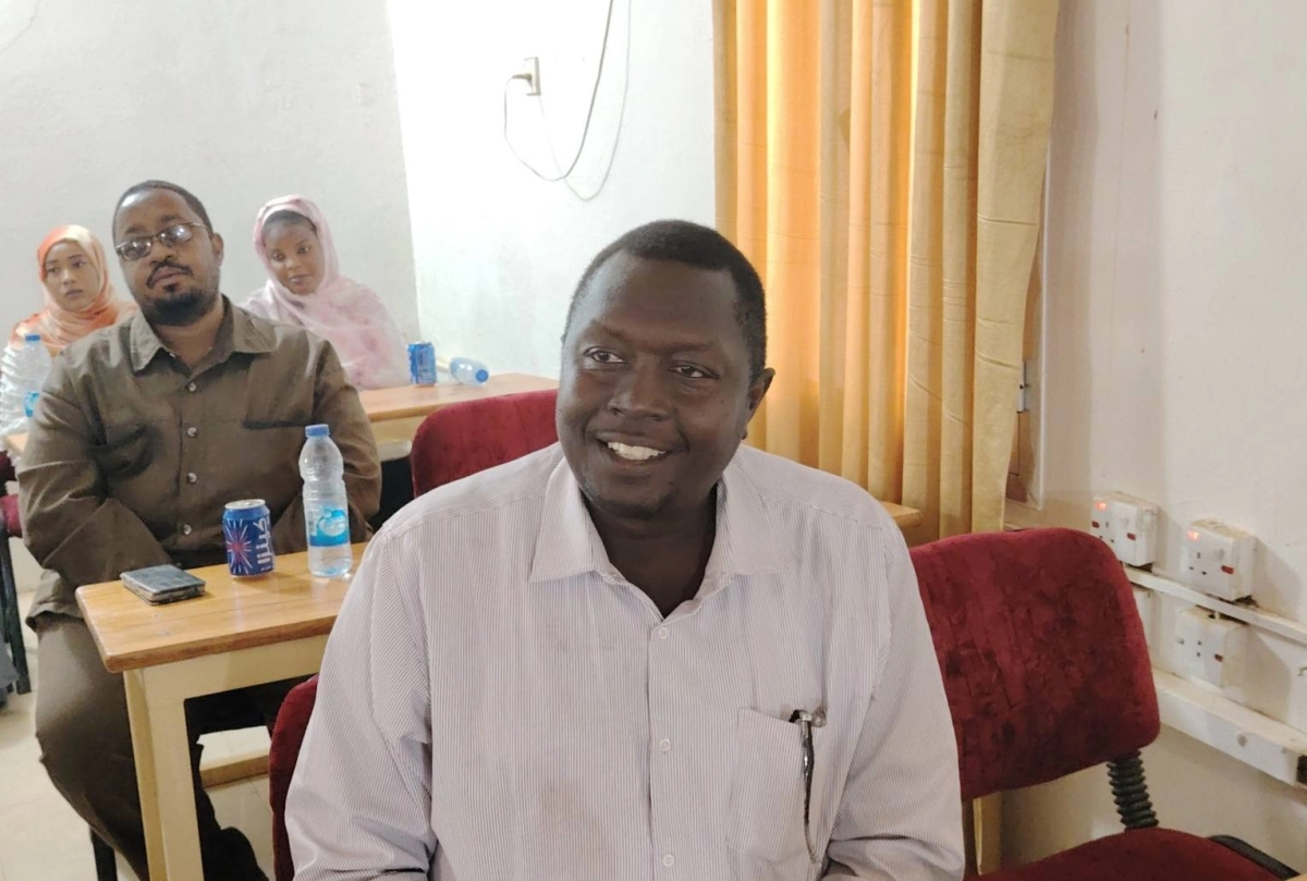 عمادة البحث العلمي بجامعة الإمام المهدي تُكرم الباحثين المتميزين في الجامعة - 1